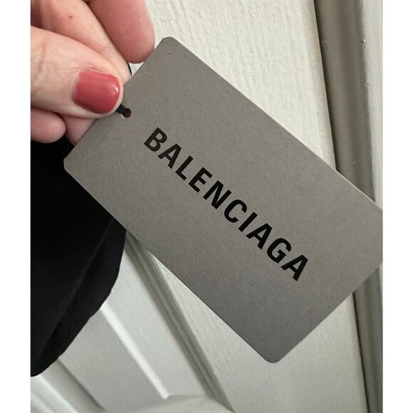 BALENCIAGA Oversized Baggy Distressed Printed Tee Free Styling Tips Hotline NWT - Picture 5 of 11